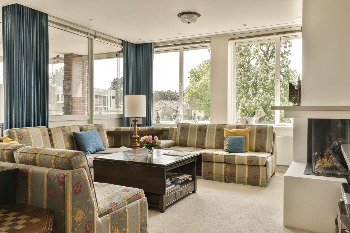 Quiet living room with sound reducing windows.