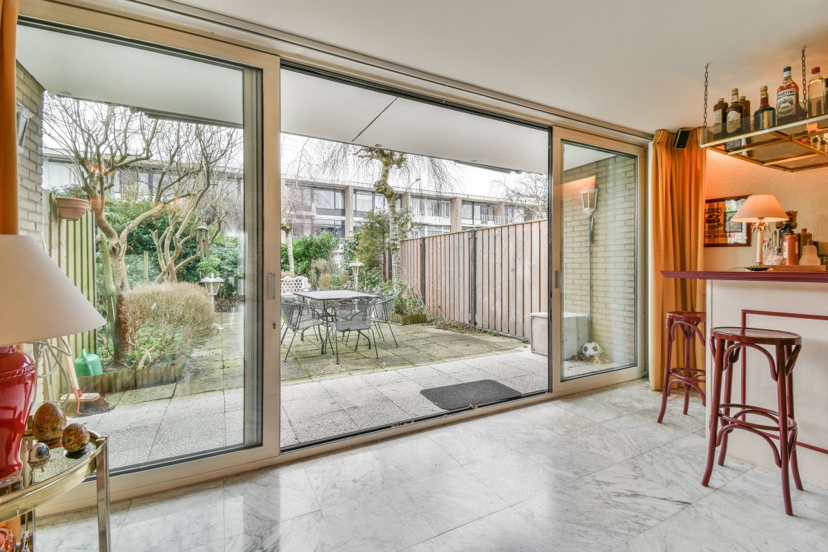 A patio door in Las Vegas that is difficult to slide.